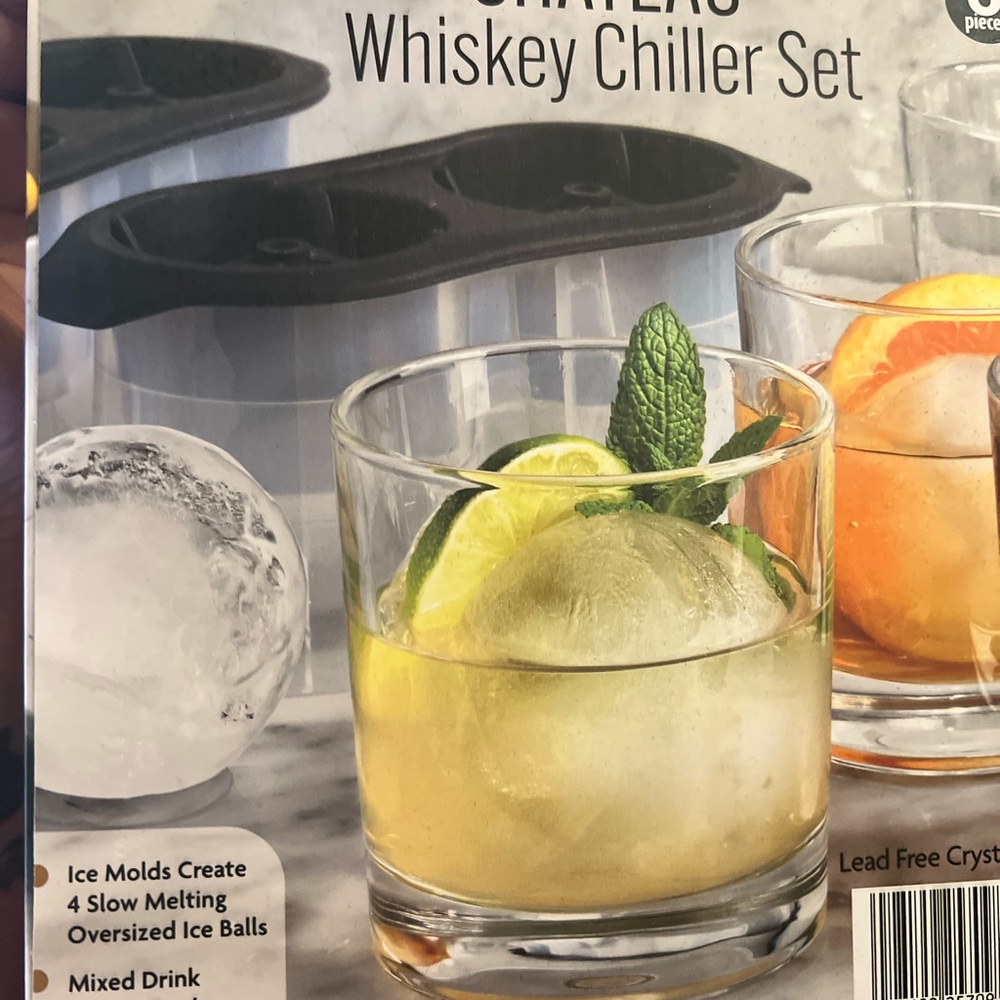 New whiskey chiller set